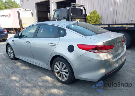 2016 Kia Optima Lx z USA, uszkodzony, nr VIN 5XXGT4L30GG082887